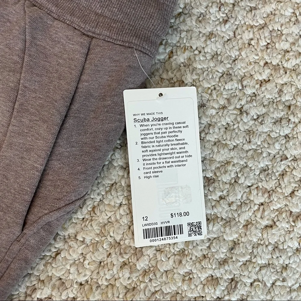 Lululemon Scuba Jogger - Picture 7 of 7